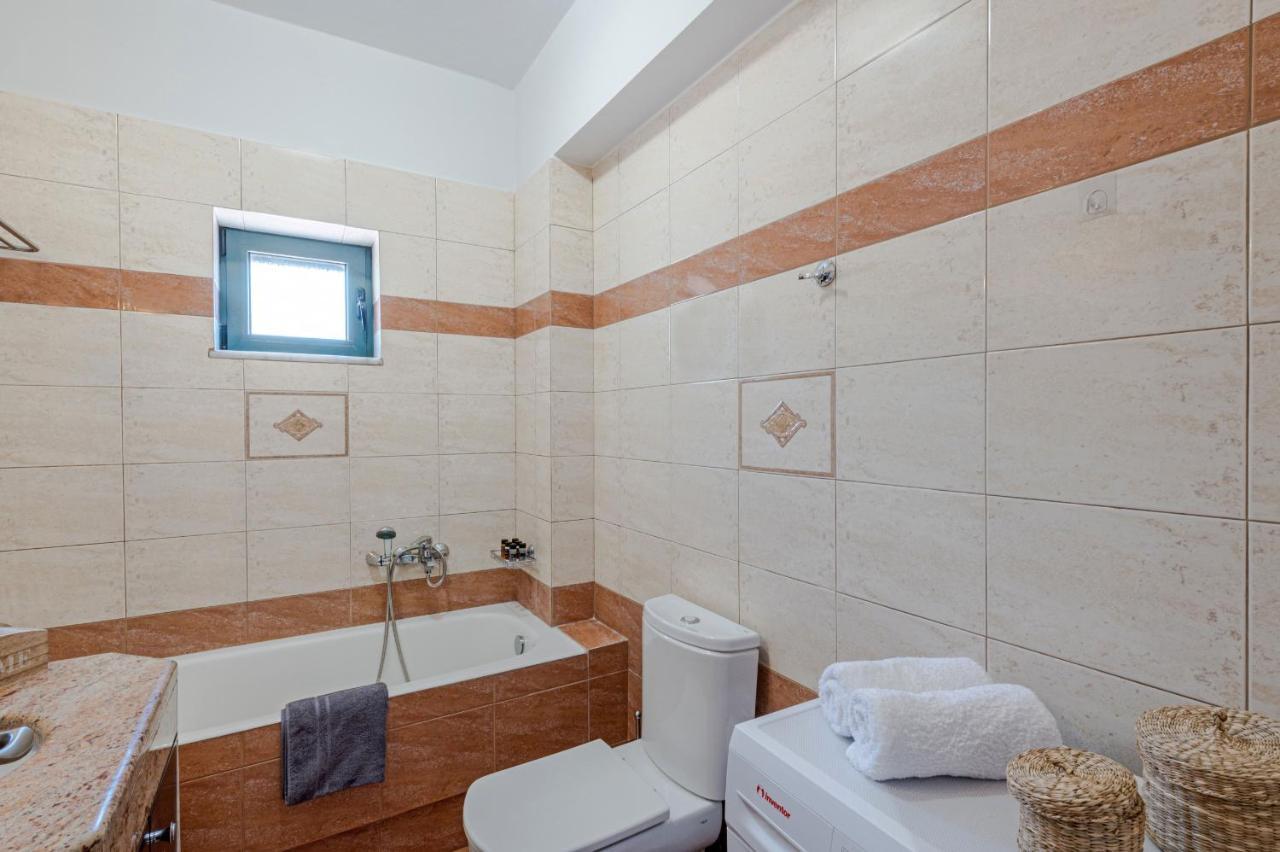 Maison D'Olivier يورانيون المظهر الخارجي الصورة